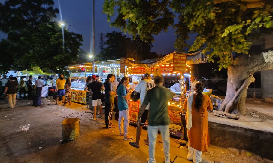 Food Street (Sector 8 & 23, Chandigarh)